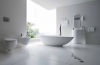 Bồn cầu âm tường - Chọn lựa thông minh cho phòng tắm “khiêm tốn” diện tích