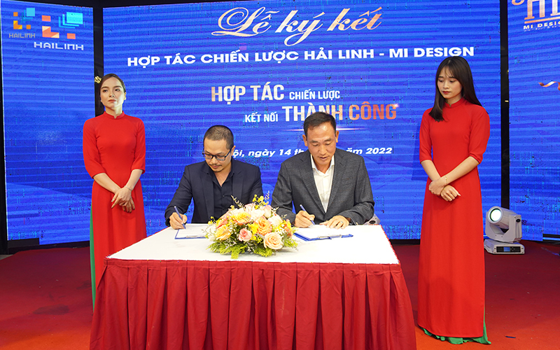Hải Linh chính thức ký kết hợp tác với công ty thiết kế nội thất của Ý