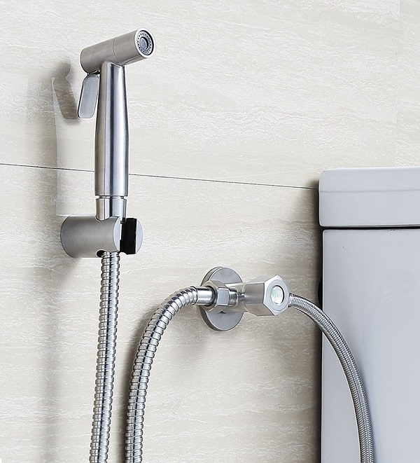 bon-cau-co-voi-xit-ve-sinh vòi xịt