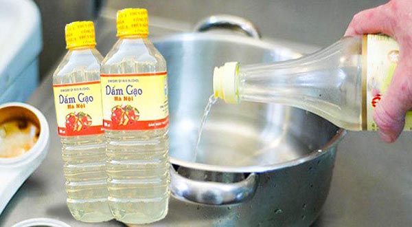 làm sáng đồ inox băng giấm gạo