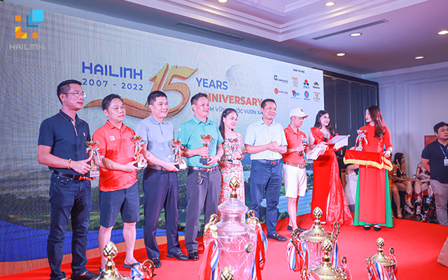 giai-golf-ky-niem-15-nam-sinh-nhat-hai-linh-14 Hai Linh to chuc giai Golf ky niem 15 nam thanh lap anh 14