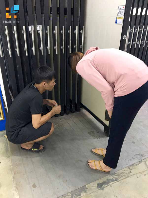 khach-hang-tai-hai-linh-1