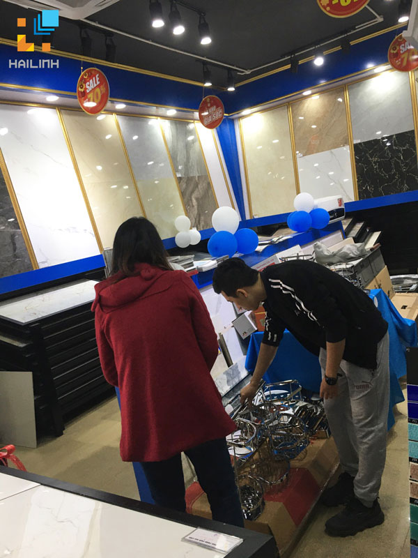 khong-khi-mua-sam-15 Khong khi mua sam anh 8