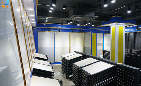 Tang 3 Showroom Hai Linh Ha Dong