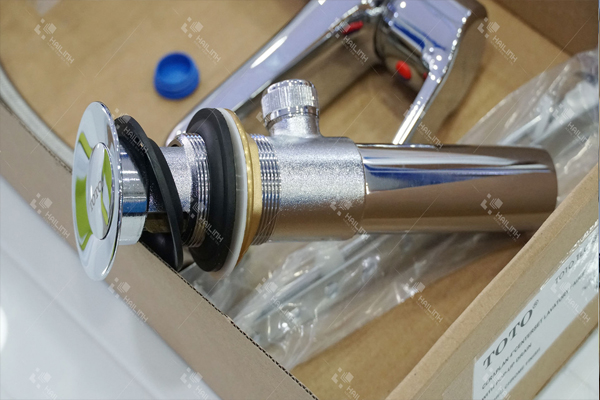 Thiet bi ve sinh TOTO